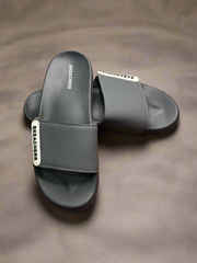 Skeachers Grey SLIPPER’S