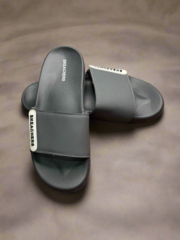 Skeachers Grey SLIPPER’S