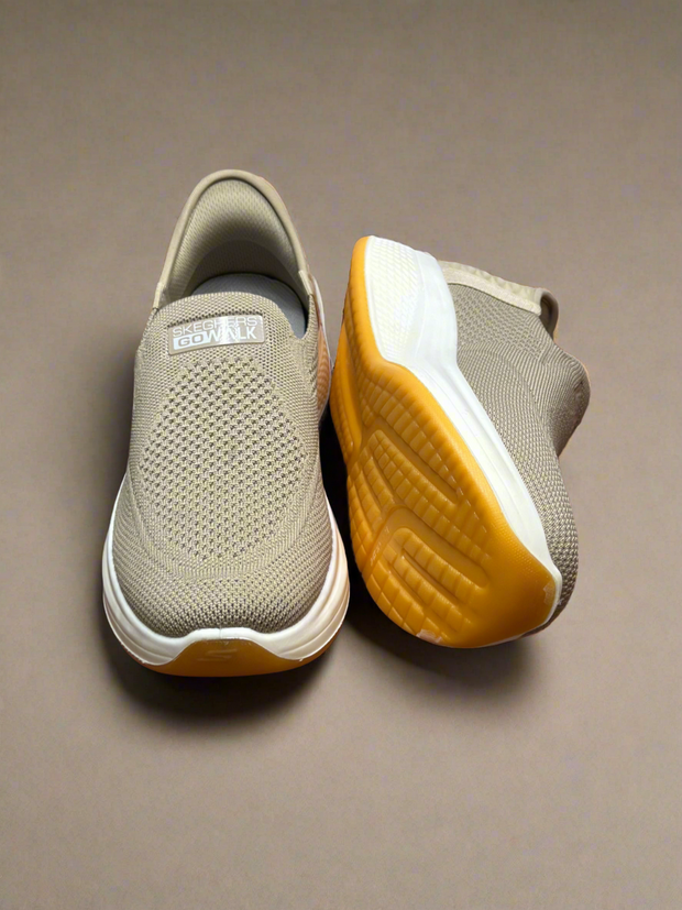 Light Brown SKECHER’S