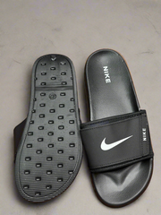 Black Nike SLIPPER’S