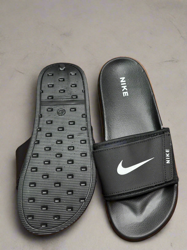 Black Nike SLIPPER’S