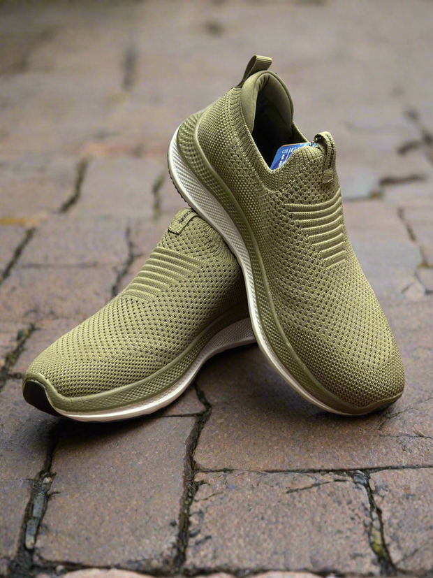 Camel SKECHERS