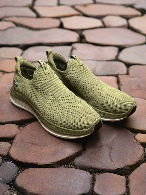 Camel SKECHERS
