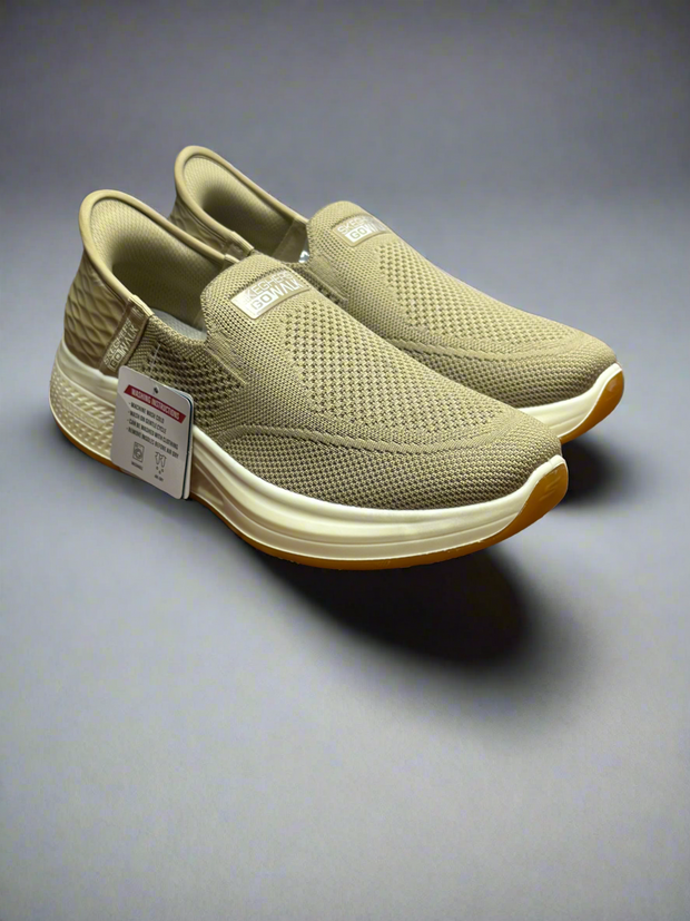 Light Brown SKECHER’S